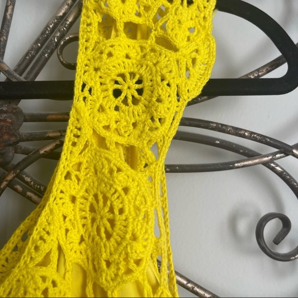 Gianni Bini Bright Yellow Crocheted YoYo Sundress - Picture 3 of 5